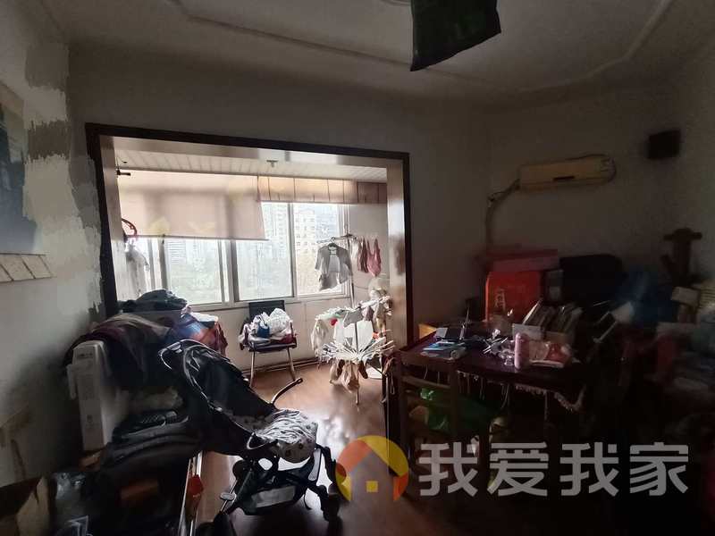 南昌我爱我家福州路 南北通透，采光好 视野好，诚心出售