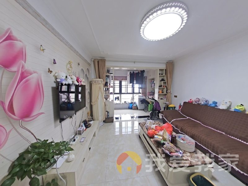 南昌我爱我家世纪万象广场 南北通透，采光好 装修好，环镜优美 视野好，诚心出售