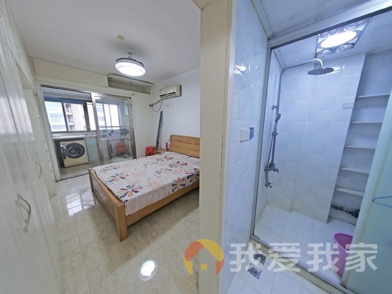 南昌我爱我家平安曼哈顿风情（聚仁哈佛公馆） 南北通透，采光好 视野好，诚心出售