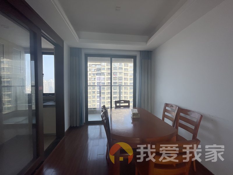南昌我爱我家九龙湖新力龙湾精装通透三房，4号线，楼下京师实验学校
