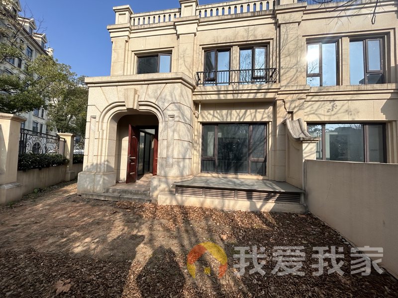 南昌我爱我家绿地卢塞恩小镇三期B02地块 南北通透，采光好 视野好，诚心出售