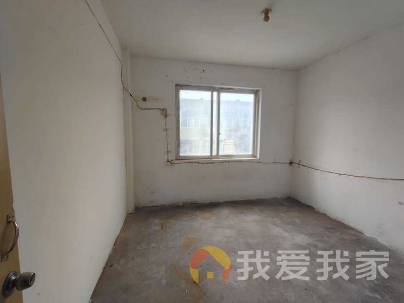 南昌我爱我家彭子江花园 南北通透，采光好 视野好，诚心出售