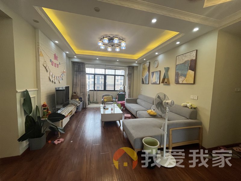 洪城东方国际（恒茂国际新城） 南北通透，采光好 装修好，环镜优美 视野好，诚心出售