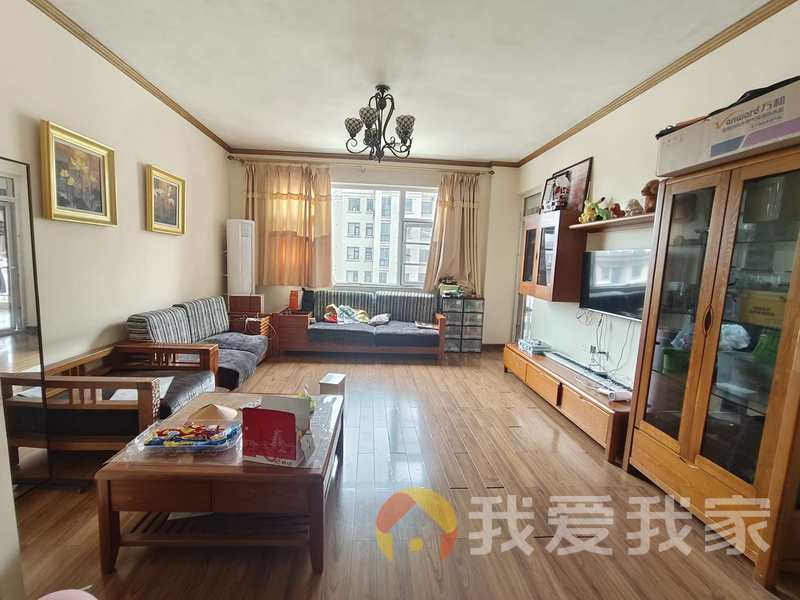南昌我爱我家馨雅北苑 南北通透，采光好 装修好，环镜优美 近地铁 视野好，诚心出售