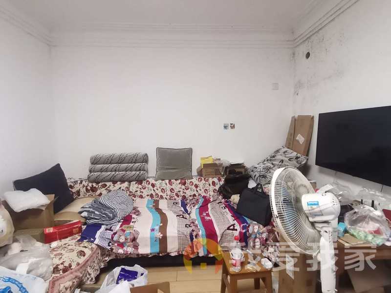 站前西路邮电小区 南北通透，采光好 装修好，环镜优美 近地铁 视野好，诚心出售