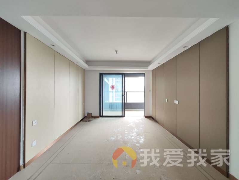 南昌我爱我家万达文化旅游城G区（七区） 南北通透，采光好 装修好，环镜优美 近地铁 视野好，诚心出售