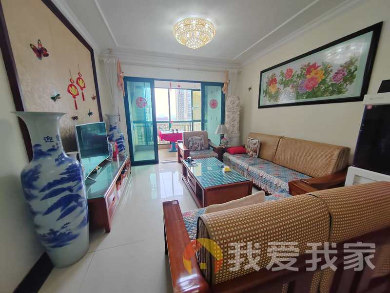 南昌我爱我家恒大名都 南北通透，采光好 装修好，环镜优美 近地铁 中间楼层
