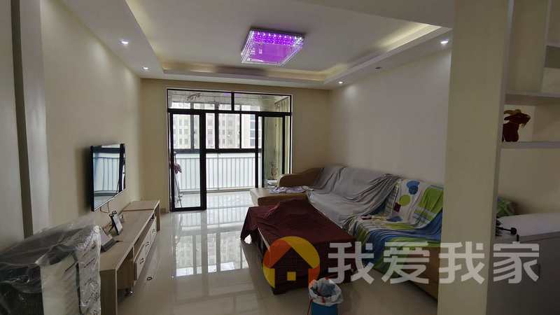银亿上尚城一期 南北通透，采光好 装修好，环镜优美 视野好，诚心出租