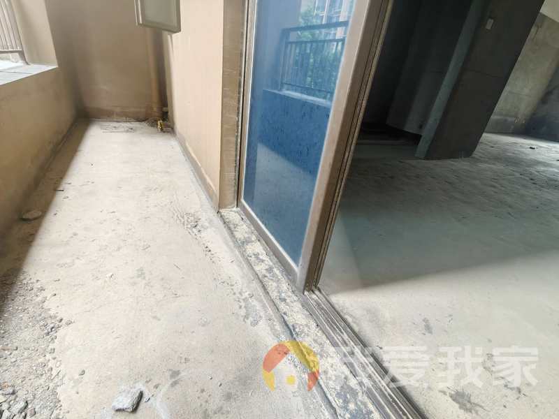 南昌我爱我家中海朝阳郡二期铂宫 南北通透，采光好 中间楼层