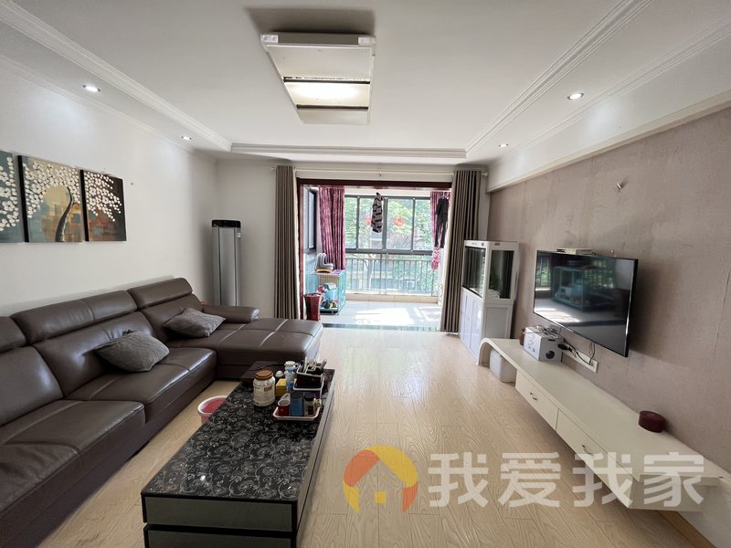 南昌我爱我家九里象湖城象湖公馆 南北通透，采光好 装修好，环镜优美 视野好，诚心出售