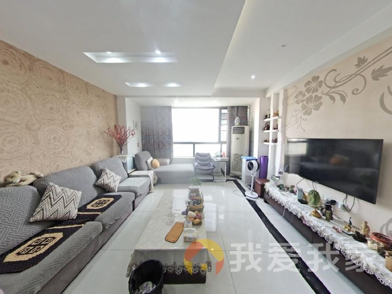 南昌我爱我家方大上上城 南北通透，采光好 装修好，环镜优美 近地铁 周边匹套完善，，出行方便