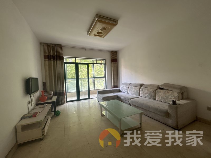 南昌我爱我家南昌居住主题公园枫林美庐 南北通透，采光好 装修好，环镜优美 视野好，诚心出售