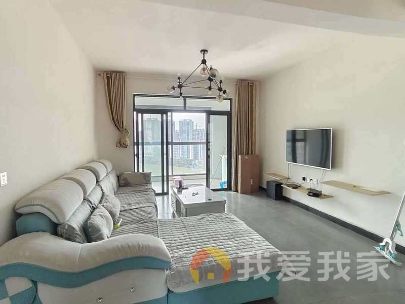 保集半岛三期 南北通透，采光好 装修好，环镜优美 中间楼层