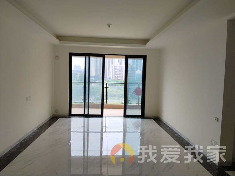 南昌我爱我家伟象碧桂园锦上 南北通透，采光好 装修好，环镜优美 中间楼层