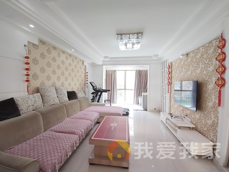平安象湖风情 南北通透，采光好 装修好，环镜优美 中间楼层
