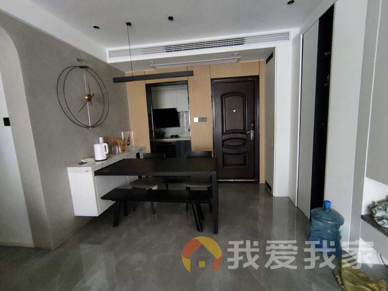 南昌我爱我家滨江悦府（万达文化旅游城K区） 南北通透，采光好 装修好，环镜优美 周边匹套完善，，出行方便