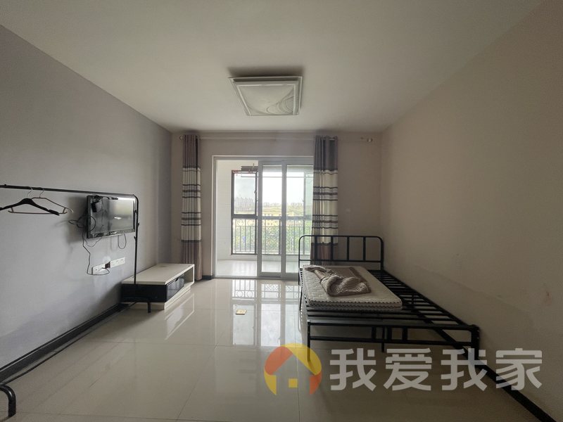 南昌我爱我家育新书包房，位置好，交通方便有地铁