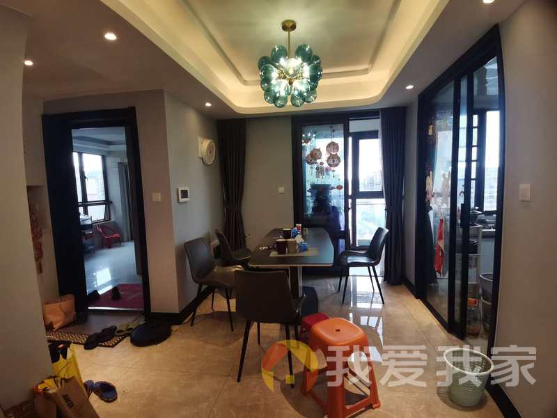 中大府 南北通透，采光好 装修好带车位诚心出售