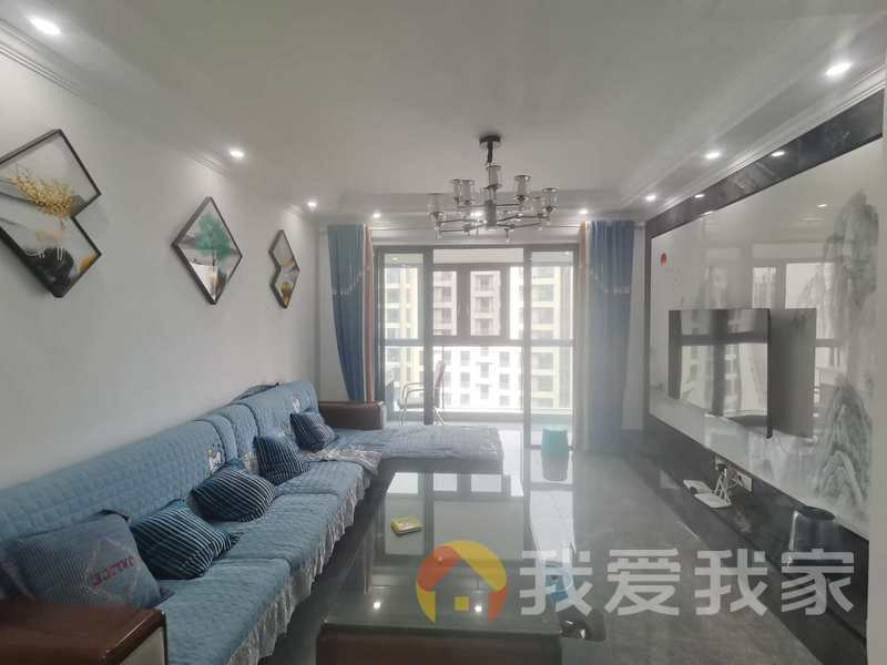 南昌我爱我家恒茂未来都会花园D区 南北通透，采光好 装修好，环镜优美 视野好，诚心出售