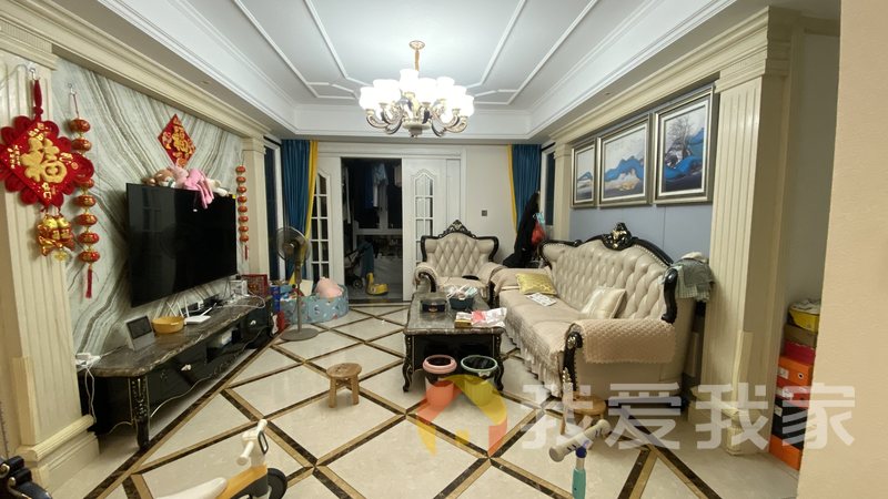 南昌我爱我家国贸阳光 南北通透，采光好 装修好，环镜优美 中间楼层