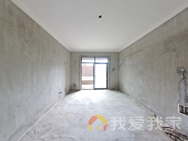 南昌我爱我家天兴翰林苑 南北通透，采光好 周边匹套完善，，出行方便