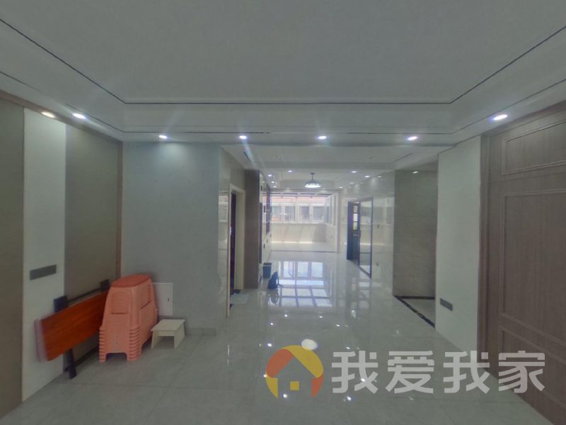 南昌我爱我家中大城 南北通透，采光好 装修好，环镜优美 视野好，诚心出售