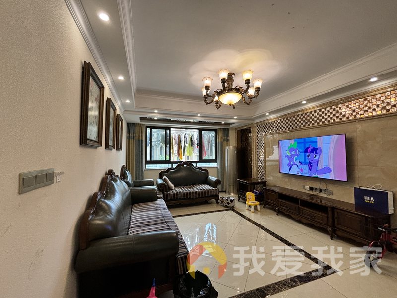 南昌我爱我家江铃瓦良格 南北通透，采光好 装修好，环镜优美 近地铁 周边匹套完善，，出行方便