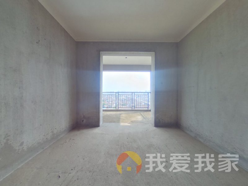 中飞百度和园 南北通透，采光好 中间楼层