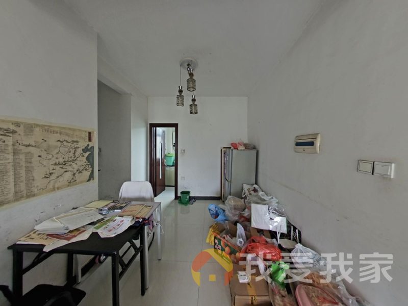汇源华庭 南北通透，采光好 装修好，环镜优美 视野好，诚心出售