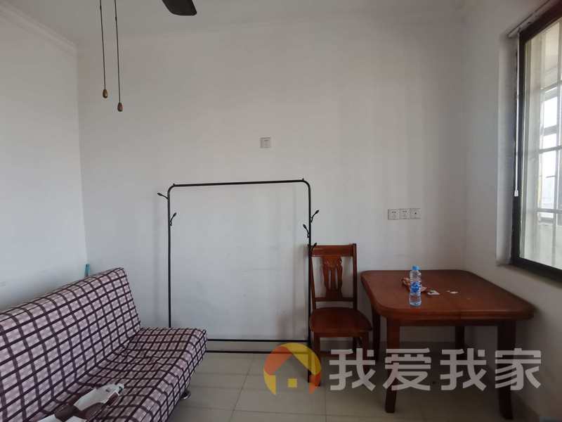 采知轩公馆 南北通透，采光好 装修好，环镜优美 视野好，诚心出租