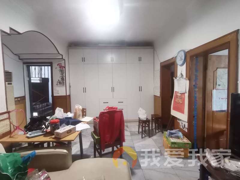 赐福巷 南北通透，采光好 装修好，环镜优美 近地铁 视野好，诚心出售