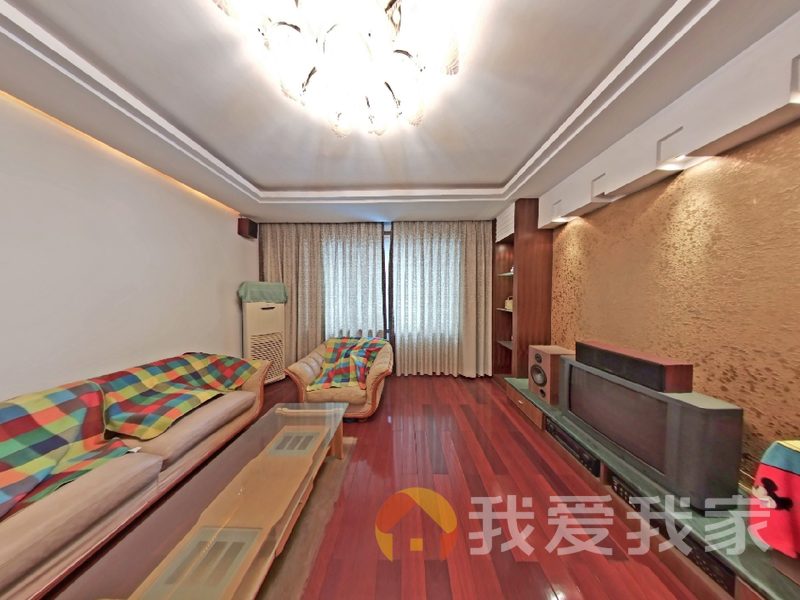 周边配套齐全  超市 菜场 商城  小吃街 便利店   地铁
