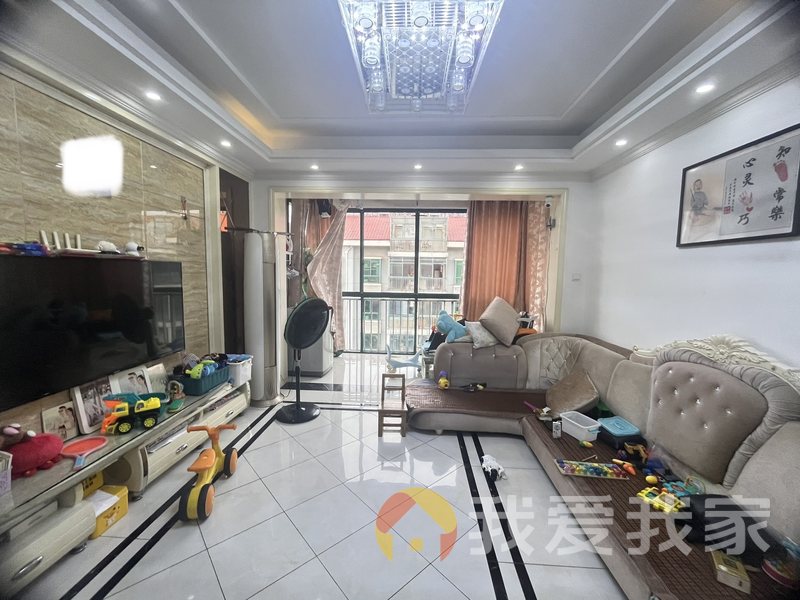 南昌我爱我家伟梦清水湾紫砂香庭 南北通透，采光好 装修好，环镜优美 近地铁 视野好，诚心出售