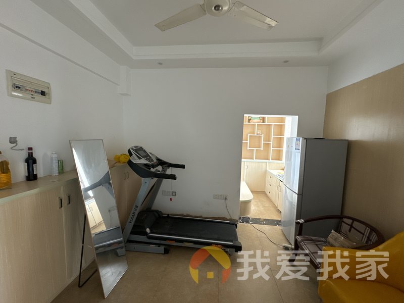 南昌我爱我家联泰金中环（香域尚城） 南北通透，采光好 装修好，环镜优美 近地铁 中间楼层