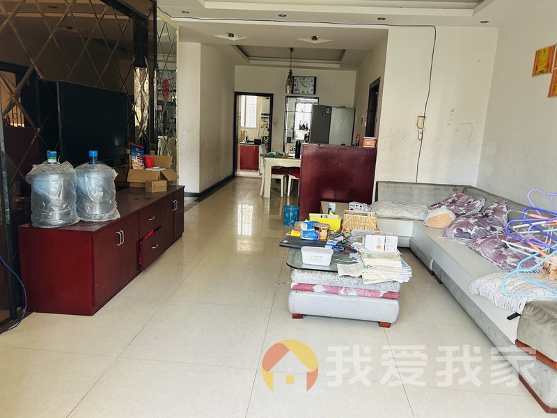 维也纳广场 南北通透，采光好 装修好，环镜优美 视野好，诚心出租