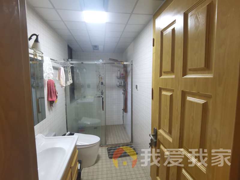锦绣春天 南北通透，采光好 装修好，环镜优美 近地铁 周边匹套完善，，出行方便