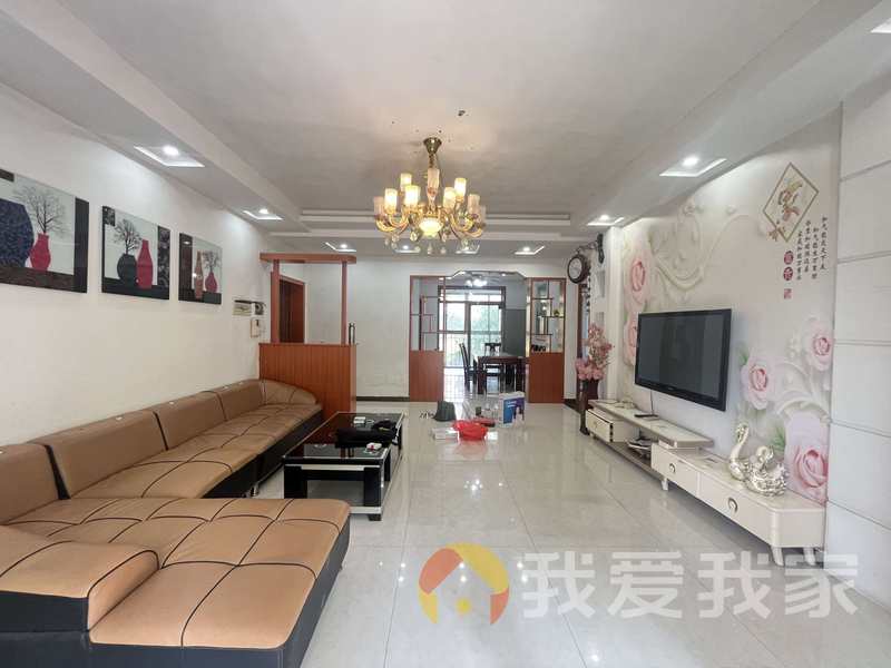 南昌我爱我家联泰香域尚城 南北通透，采光好 装修好，环镜优美 近地铁 周边匹套完善，，出行方便