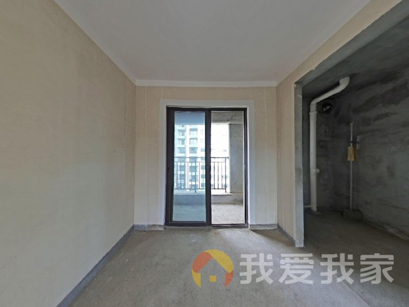 南昌我爱我家正荣华润玲珑府 南北通透，采光好 视野好，诚心出售