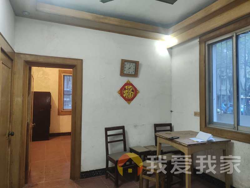 南昌我爱我家江纺住宅二区 南北通透，采光好 周边匹套完善，，出行方便