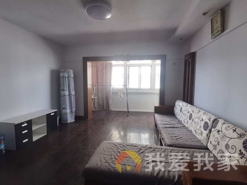 南昌我爱我家中山城 南北通透，采光好 装修好，环镜优美 近地铁 视野好，诚心出售