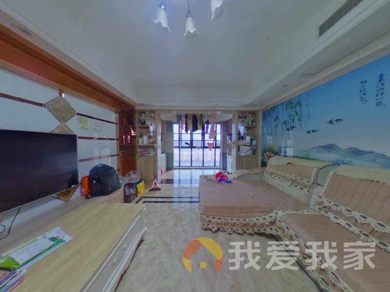南昌我爱我家正荣润城 南北通透，采光好 装修好，环镜优美 视野好，诚心出售