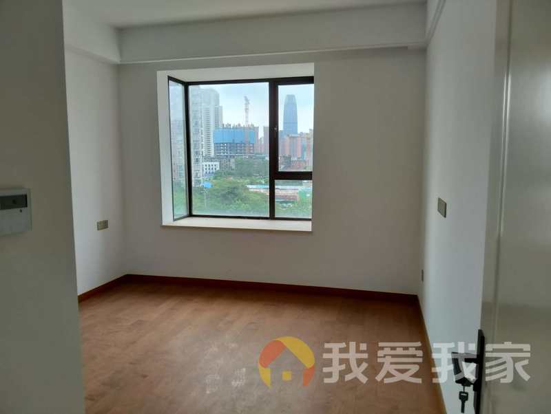 南昌我爱我家江湾豪庭 南北通透，采光好 装修好，环镜优美 近地铁 周边匹套完善，，出行方便