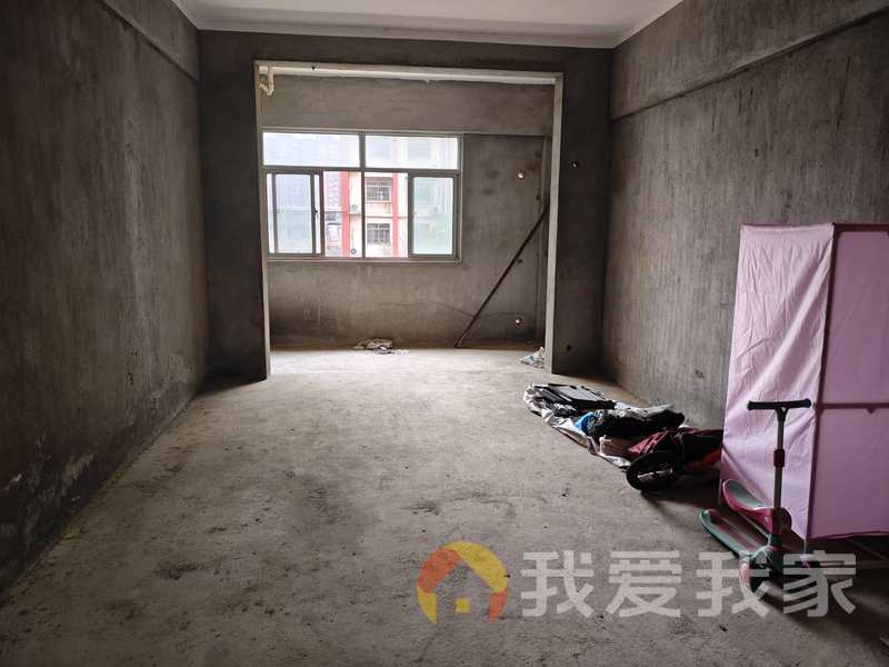 新城国际花都 南北通透，采光好 近地铁 视野好，诚心出售