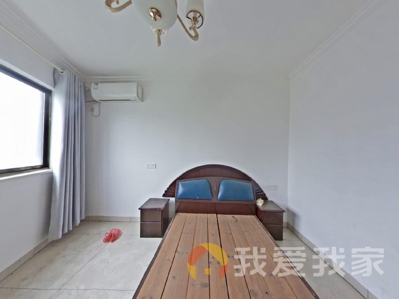 南昌我爱我家平安曼哈顿风情（聚仁哈佛公馆） 南北通透，采光好 装修好，环镜优美 视野好，诚心出售