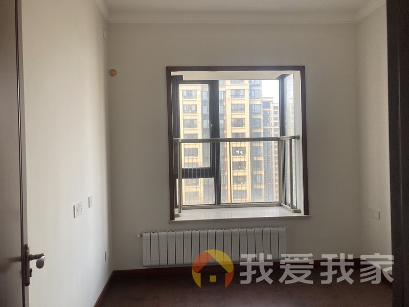南昌我爱我家赣铁九珑府（玉栊苑雅园） 南北通透，采光好 装修好，环镜优美 视野好，诚心出售