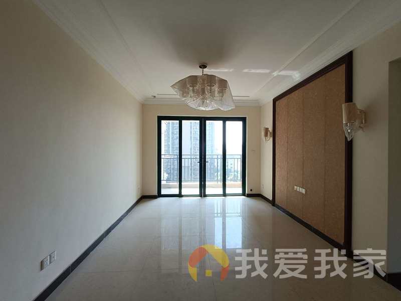南昌我爱我家恒大城 南北通透，采光好 装修好，环镜优美 视野好，诚心出售