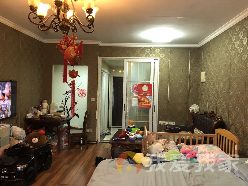 南昌我爱我家香溢花城三期 南北通透，采光好 装修好，环镜优美 中间楼层