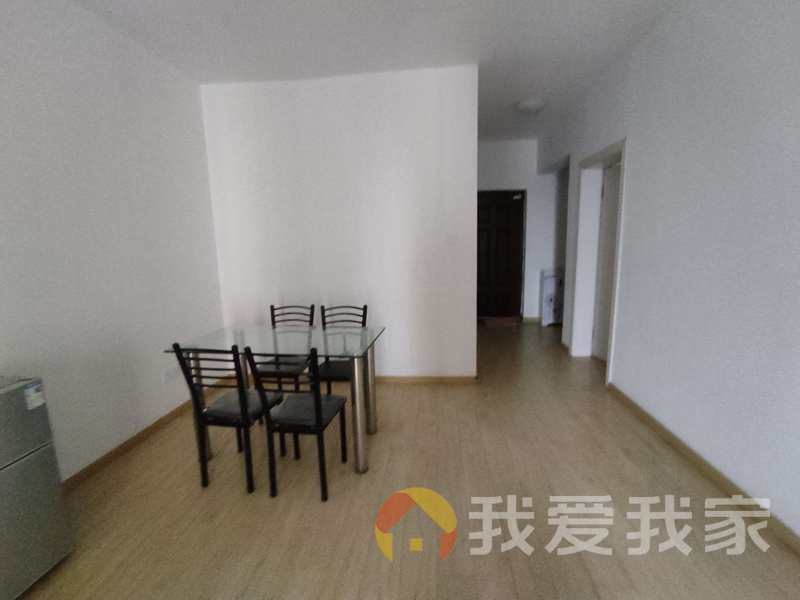 南昌我爱我家万达茂商圈2号线地铁 育新学校 中间楼层拎包入住