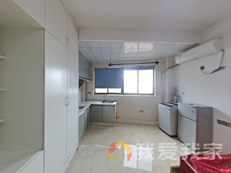 南昌我爱我家平安曼哈顿风情（聚仁哈佛公馆） 南北通透，采光好 装修好，环镜优美 视野好，诚心出售