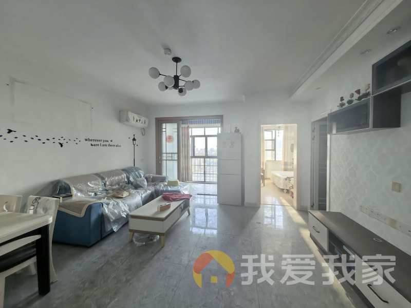 南昌我爱我家鸿鹏福邸 南北通透，采光好 装修好，环镜优美 视野好，诚心出售